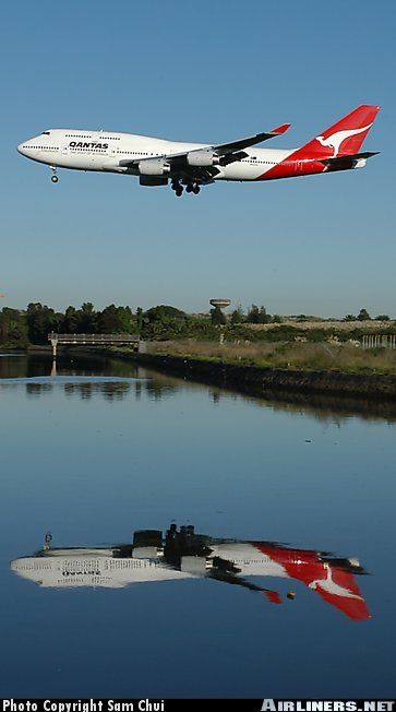 Plane Ideas, Kangaroo Australia, Journey Video, Qantas Airlines, Commercial Plane, Double Image, 747 400, Airplane Photography, Passenger Aircraft