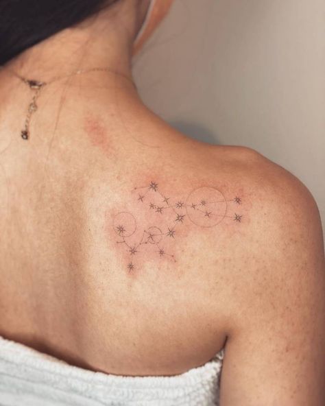 Minimalistic style constellations tattooed on the Constellation Tattoo Aesthetic, Regulus Constellation Tattoo, Casseopia Constellation Tattoo, Fine Line Constellation Tattoo, Constalation Stars Tatoos, Capricorn Astrology Tattoo, Fine Line Minimalist Tattoo, Constellations Tattoo, Star Constellation Tattoo