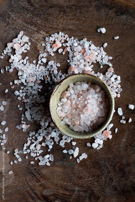 Sea Salt Aesthetic, Sea Cottagecore, Caviar Photography, Salt Aesthetic, Salt Photography, Celtic Salt, Fresh Kitchen, Green Food, Herb Seasoning