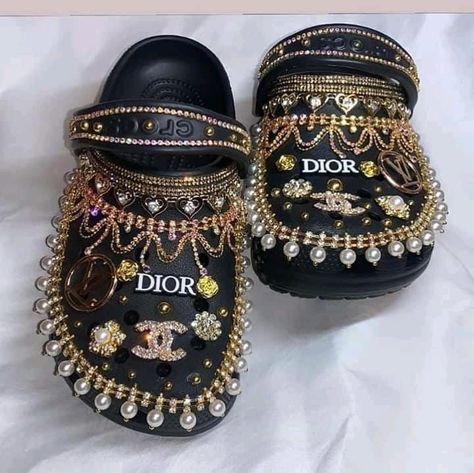 Crocs Business, Blinged Crocs, Croc Decor, Bedazzled Crocs, Croc Ideas, Croc Slides, Designer Crocs, Cool Crocs, Crocs With Charms