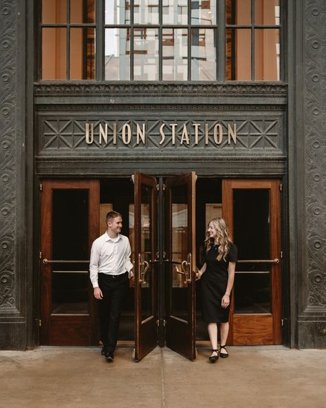 Driving into the city isn’t my favorite, but the photos at Union Station always make it worth it! 📸💫 Can’t wait to share more from inside this stunning location soon. 🚉 . . . #UnionStationChicago #ChicagoPhotography #CityCouples #DowntownChicago #ChicagoEngagement #RomanticPhotography #CityVibes #ChicagoLandmarks #CoupleGoals #GoldenHourMagic #ChicagoPhotographer #DowntownShoot #ChicagoLoveStory #midwestphotographer #midwestphotography #photographer #canon #50mm #posing #photoshoot #lifestyle... Union Station Chicago, Posing Photoshoot, Chicago Landmarks, Photoshoot Lifestyle, Romantic Photography, Chicago Engagement, Chicago Photography, Downtown Chicago, Union Station