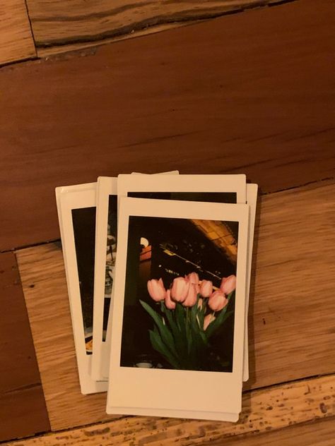 Polaroid Pictures Aesthetic, Angelcore Aesthetic, Album Cover Wallpaper Collage, Polaroid Photography, Instax Photos, Cute Pastel Wallpaper, Best Icons, Polaroid Pictures, Japan Aesthetic