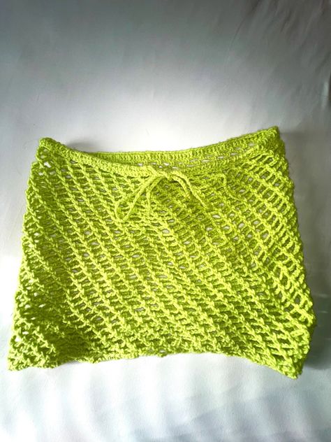 lime green crochet mesh skirt Mesh Crochet, Crochet Skirt, Mesh Skirt, Vacation Outfits, Crochet Clothes, Knitwear, Mesh, Skirt, Crochet