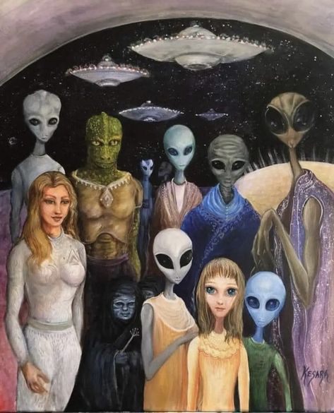 Andromedans Aliens, Aliens On Earth, Group Of Aliens, Alien Civilization, Real Alien Photos, Alien Looking People, Lyrans Aliens, Reptilian People, Alien Pictures