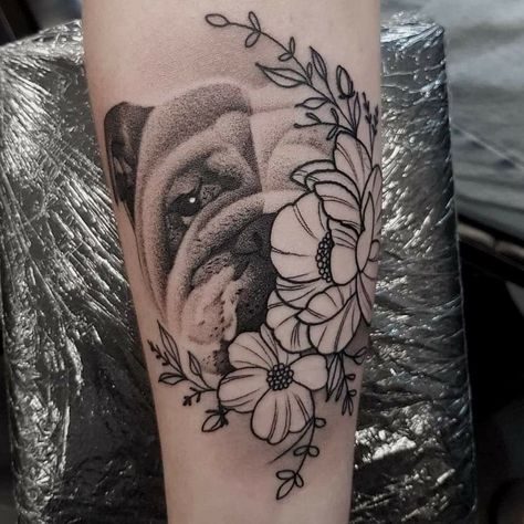 Old English Bulldog Tattoo, English Bulldog Tattoo Ideas, Bulldog Tattoo Ideas, English Bulldog Tattoo, Frank Tattoo, Pet Portrait Tattoos, Boston Terrier Tattoo, Simple Cat Tattoo, Best Tatto