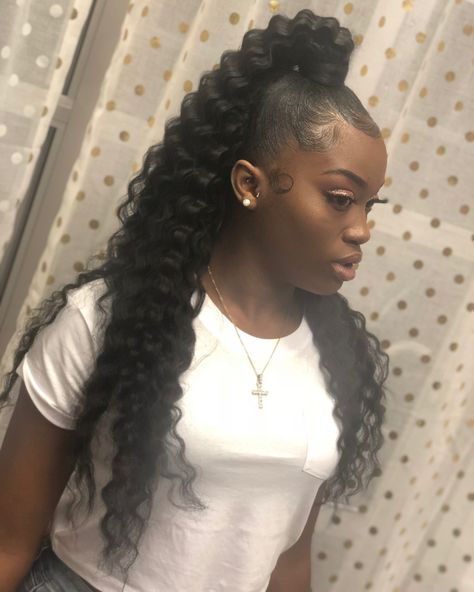 Shanice. on Instagram: “Half up half down crimped ! #indyhairstylist #indystylist #indyhair #indianapolishairstylist #halfuphalfdown #crimpedhair” Crimped Half Up Half Down, Crimped Hairstyles, Pretty Ponytail, Cutest Hairstyles, Hair Dye Shades, Prom Styles, Doll Hairstyles, Pretty Ponytails, Weave Ponytail Hairstyles