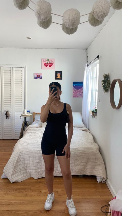 Aritzia One Piece Outfit, Aritzia Romper Outfit, Aritzia One Piece, Aritzia Outfit Summer, Aritzia Romper, Aritzia Aesthetic, Jumpsuit Outfit Summer, Aritzia Jumpsuit, Aritzia Outfit