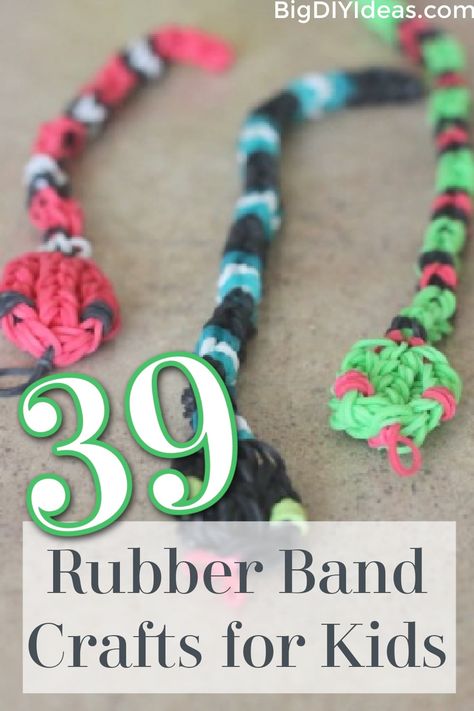 Today we are talking about rubber bands! They are simple, right? But you can do so many things with them! You can use the strength and width of a large rubber band to build something fun and interactive or the small and colorful loom bands to make jewelry, charms, and other small items to play with. These are great craft activities for summer camps, sleepovers, or a rainy afternoon! Which will you choose?! Rubber Band Jewelry, Crafts With Rubber Bands, Loom Bands Easy Step By Step, Rainbow Loom Projects, Rubber Band Bracelets Ideas, Loom Bands Ideas, Loom Band Charms Tutorial, Rubber Band Bracelet Ideas, Loom Band Ideas