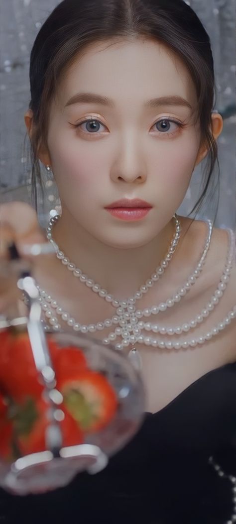 Irene Close Up Face, Redvelvet Wallpaper, Close Up Face, Close Up Faces, Red Velvet Irene, Red Velvet, Kpop Girls, Close Up, Velvet