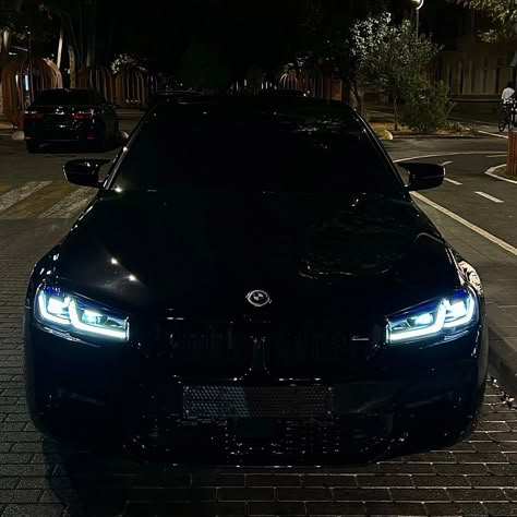 Bmw M5 F90 Black, Bmw Pfp, Bmw At Night, Bmw M5 Black, Bmw M3 Black, Cars Pfp, Car Pfp, M5 F90, Bmw Black