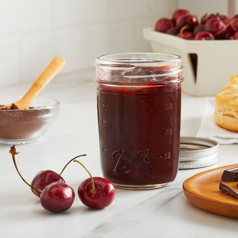 Jelly Maker, Cherry Jam Recipes, Canning Jam Recipes, Jam Recipes Homemade, Canning Jam, Cherry Jam, Sweet Dips, Jam And Jelly, Cherry Recipes