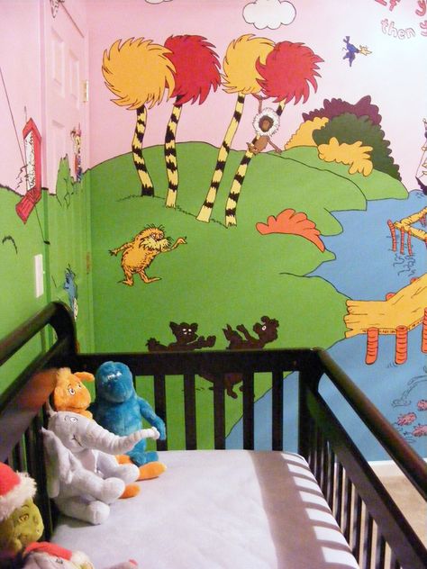 Lorax nursery. A little over done for my personal taste, but I would love Truffla Trees painted on the wall. Lorax Nursery, Dr Seuss Nursery Theme, Lorax Crafts, Truffala Trees, Playroom Walls, Dr Seuss Art, Dr Seuss Nursery, Blonde Man, Nursery Planning