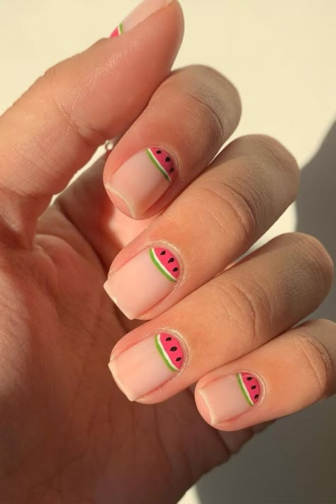 Summer Gelish Nails, Nail Art Long Nails, Watermelon Nail Designs, Moon Nail Art, Round Nail Designs, Acrylic Nails Yellow, Short Summer Nails, Watermelon Nail Art, Sun Nails