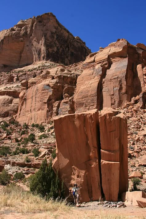 Desert Rocks, Vermillion Cliffs, Rock Landscape, Slot Canyons, Rock Mountain, Huangshan, Rock Textures, Stone Architecture, West Art