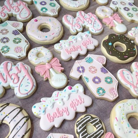 1,756 Likes, 98 Comments - Heather Thayer (@blushbakeryca) on Instagram: “This donut theme was so much fun, I just love how it all came together! 🍩🍩🍩 . . . Both stencils as…” Sprinkle Baby Shower Girl, Donut Cookies, Doughnut Party, Sprinkle Shower, Baby Niece, Donut Birthday Parties, Sprinkle Party, Wedding Sweets