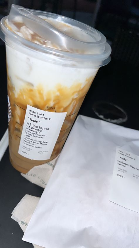 Triple shot of blonde espresso w 3 pumps of brown sugar, 3 pumps of white mocha, oatmilk, & cinnamon CF on top 🤎✨ Blonde Espresso, Cafe Recipes, Starbucks Order, How To Order Starbucks, Caramel Blonde, White Mocha, Espresso Drinks, Starbucks Drinks, Cafe Food