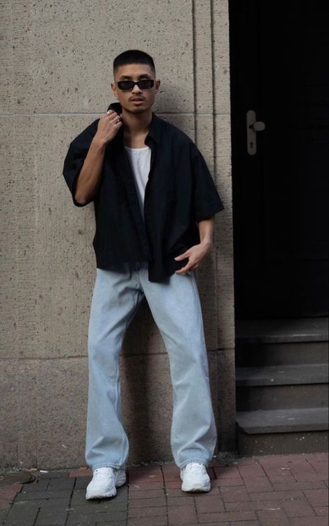 Baggy Outfits Men, Aesthetic Male Outfits, Mens Fashion Week Street Style, Trendy Boy Outfits, Mens Casual Outfits Summer, Mens Trendy Outfits, Street Style Outfits Men, Street Fashion Men Streetwear, Men Stylish Dress