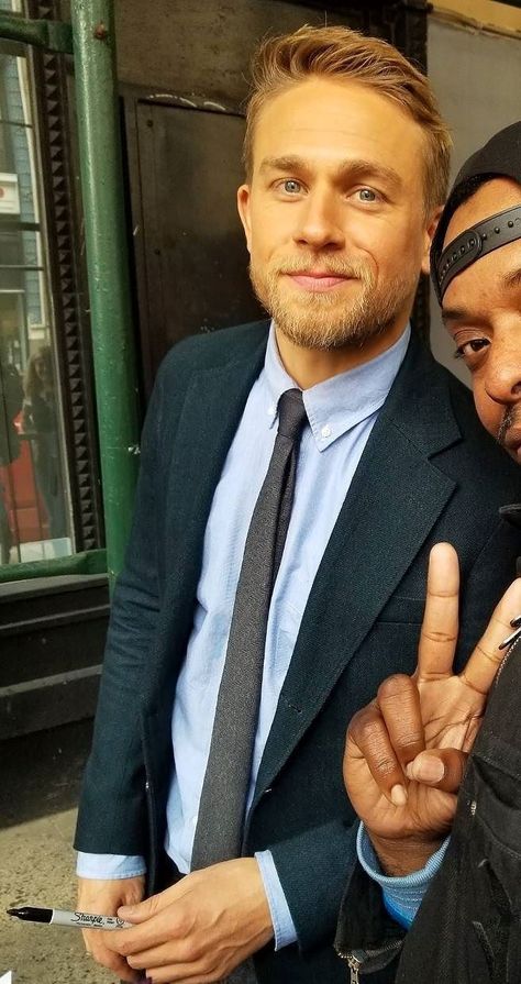 Charles Hunnam, Jackson Teller, Fanart References, Crew Cut Haircut, Soft Woman, Clue Board, Raleigh Becket, Luke Bryan Pictures, Arthur Curry