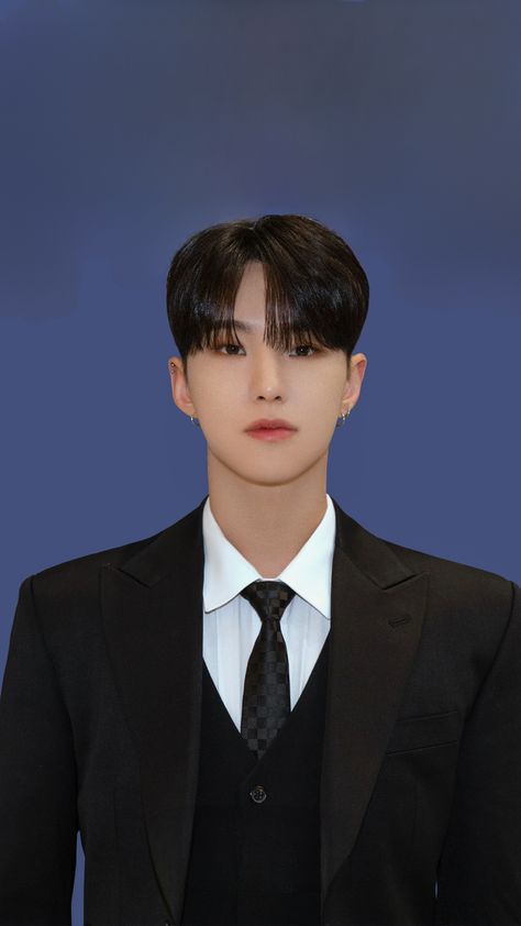 Hoshi Id Photo, Hoshi Horanghae Wallpaper, Seventeen Id Photo, Kwon Soonyoung Hoshi, Hoshi Wallpaper, Kwon Hoshi, Seventeen Leader, Seventeen Wallpaper, I Love My Hubby