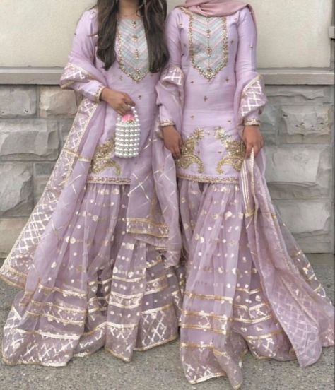 Purple Desi Clothes, Purple Desi Outfit, Pakistani Wedding Outfits Sisters Bridesmaid Dresses, Pakistani Bridal Wear Mehndi, Purple Gharara, Lilac Sharara, Gharara Designs Pakistani Bridal, Asian Fits, Hijabi Bride