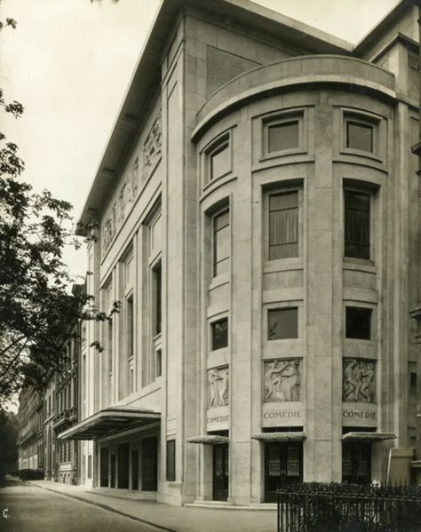 Art Parisien, Paris Architecture, Art Help, Reinforced Concrete, The Garage, Multi Story Building, D Art, Paris, Architecture