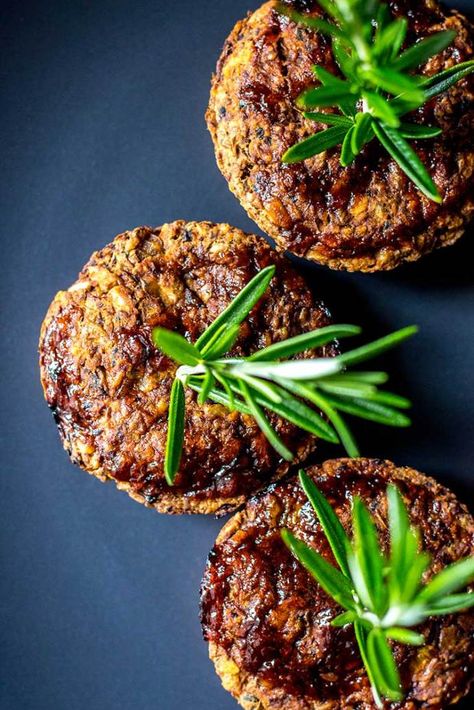 Overhead shot of little lentil loaves decorated with a sprig of rosemary (vegan and gluten free). Easy Lentil Recipes, Lentil Loaf Vegan, Recipes Lentils, Lentil Mushroom, Roasted Lentils, Lentil Recipes Easy, Savory Quinoa, Christmas Main Dishes, Lentils And Quinoa