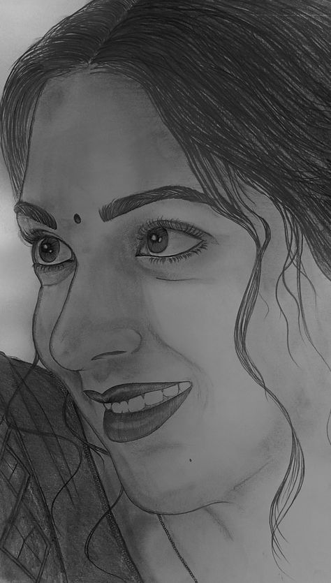 Kiara Advani Sketch Pencil, Kiara Advani Sketch, Vibrant Tattoos, Celebrity Art Drawings, Colored Pencil Art Projects, Pencil Drawing Images, Buddhist Art Drawing, Digital Portrait Illustration, Celebrity Portraits Drawing