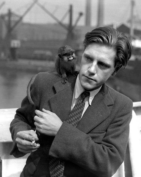 Gerald Durrell with a Guenon Moustached Monkey. 1949. The Durrells In Corfu, Gerald Durrell, Famous Families, British Culture, Paradise Lost, You've Changed, Writers And Poets, National Photography, Corfu