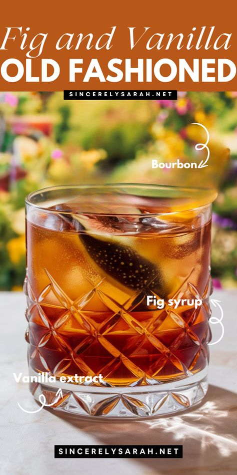 Discover the perfect balance of flavors in our Fig and Vanilla Old Fashioned. 🥃 The sweet, rich fig blends beautifully with the smooth vanilla, creating a cocktail experience that's both familiar and exciting. Whether you're hosting a dinner party or relaxing at home, this Fig and Vanilla Old Fashioned will add a touch of elegance to your evening. Sip, savor, and enjoy the best of both worlds in one delicious drink! 🍂 Cocktails Old Fashioned, Vanilla Old Fashioned Cocktail, Fig Cocktail Recipes, Fig Cocktails, Fall Cocktails Easy, Mint Chocolate Chip Cupcakes, Fig Syrup, Hot Chocolate Cocktail, Cocktail Cupcakes