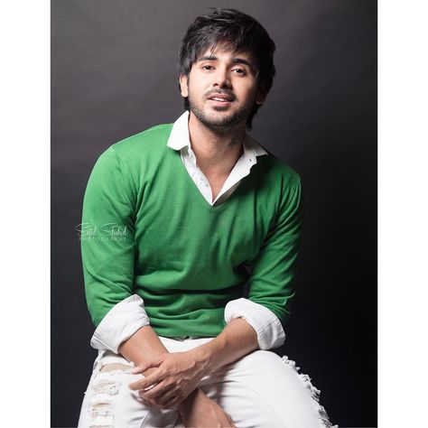 Randeep Rai, Best Pose For Photoshoot, King Of Hearts, Boys Dpz, Tv Actors, Actor Photo, Cute Celebrities, India Beauty