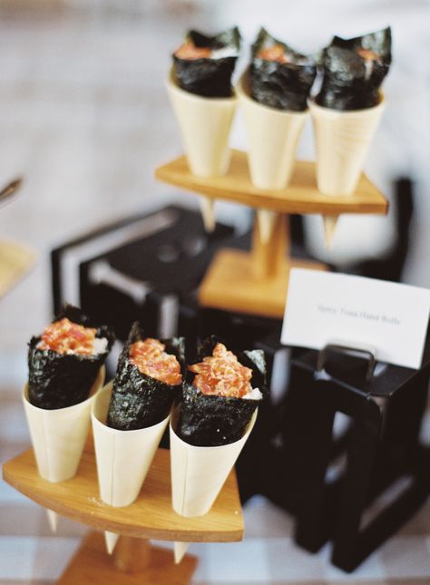 Sushi Canapes Ideas, Sushi Bar Party, Sushi Bar Wedding, Bridal Wave, Sushi Photography, Hand Roll Sushi, Sushi Catering, Sushi Shop, Wedding Buffet Food