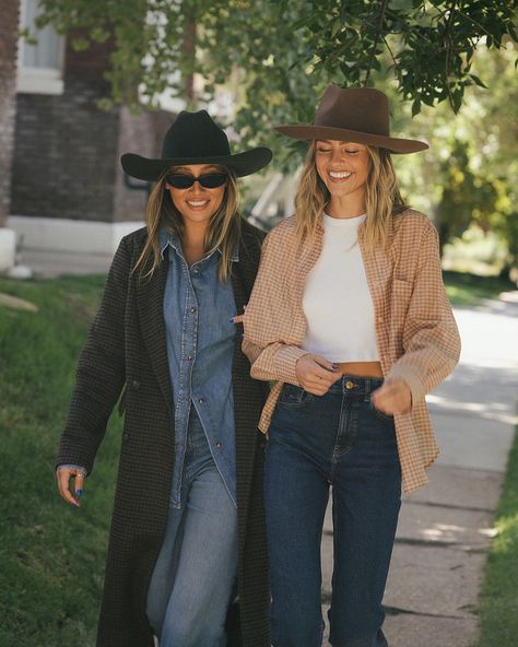 The hottest fall accessory atm. Twin with your bestie. Shop in-store and online! Invisible Closet, Western Designs, Gigi Pip, Country Style Outfits, Cold Weather Fashion, Fall Winter 2024, Look Good Feel Good, Cowboy Style, Fall Fits