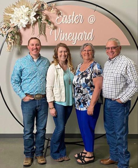 Easter Sunday Photo Backdrop, Spring Photo Backdrop Church, Church Easter Photo Booth Ideas, Easter Backdrop Ideas Church, Easter Picture Backdrop Ideas, Easter Photo Booth Church, Easter Church Photo Backdrop, Easter Display Ideas, Easter Photo Backdrop Ideas