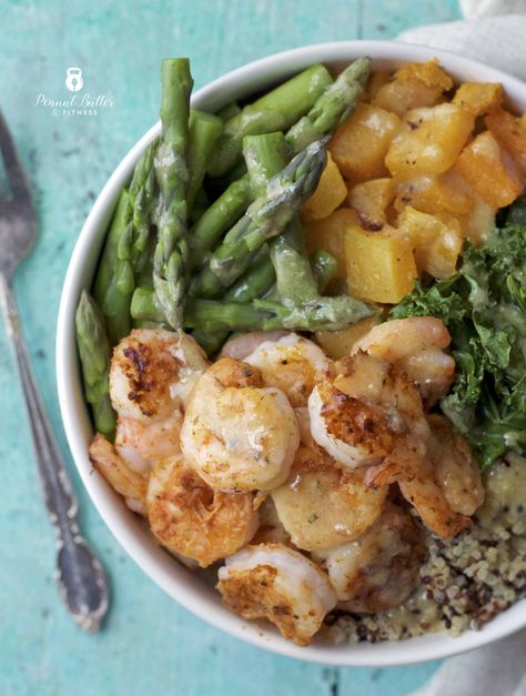 Shrimp Buddha Bowl - Peanut Butter and Fitness Shrimp Buddha Bowl, Recipes High Protein, Shrimp Bowl, High Protein Meal Prep, Healthy High Protein Meals, Healthy Lunch Meal Prep, Meal Prep Recipes, Meal Prep Ideas, Easy Healthy Meal Prep