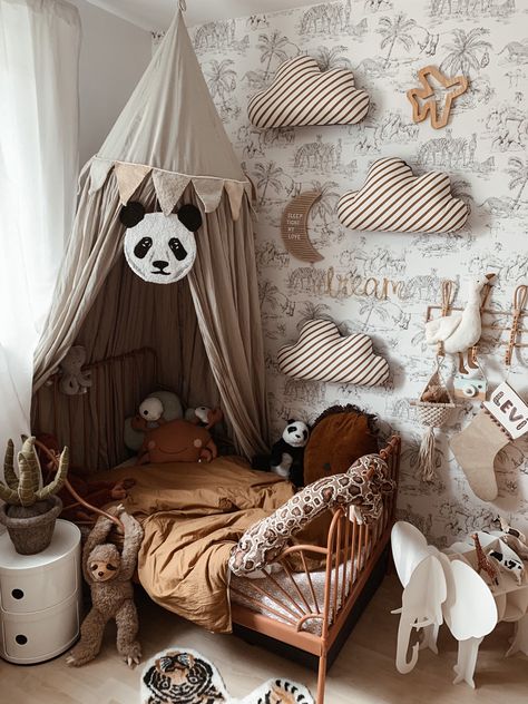 Safari Room Kids, Ikea Minnen Bed, Safari Room, Baby Boy Room Decor, Baby Zimmer, Baby Room Inspiration, Kids Interior Room, Toddler Bedrooms, Big Girl Rooms