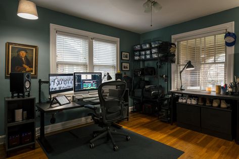 Home Film Studio, Video Editing Office, Editing Bay, Video Editing Suite, Editing Suite, Setup Gamer, Chicago Apartment, Home Studio Setup, Home Edit