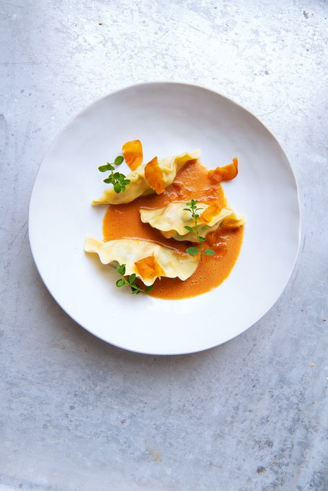 Langoustine and samphire ravioli with… | Food and Travel Magazine Ravioli Plating Presentation, Ravioli Presentation, Fancy Ravioli, Langoustine Recipe, Ravioli Plating, Michelin Star Food Plating, Ravioli Filling, Michelin Star Food, Seafood Bisque