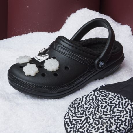 Fuzzy Clogs, Clogs Socks, Fuzzy Crocs, Lined Crocs, Kids Cleaning, Kids Line, Fur Lined Boots, Clogs Shoes, Shoe Charms