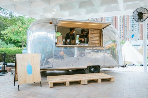 Coffee Pop Up, Pop Up Cafe, Blue Bottle Coffee, Cafe Shop Design, Haikou, Blue Bottle, Cafe Shop, New Town, Coffee Cafe