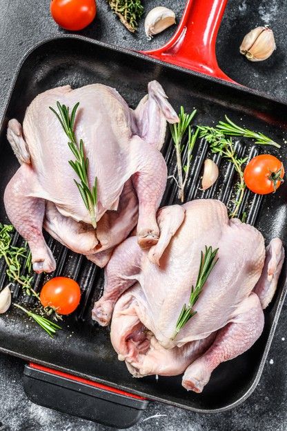 Chicken In A Pan, Meat Food Styling, Whole Baked Chicken, Fried Chicken Legs, Vitamin A Foods, Food Shots, Raw Chicken Breast, Meat Food, Interior Columns