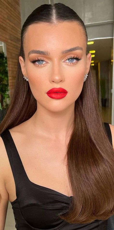 Neutral Makeup Ideas, Makeup Looks Bridal, Bridal Makeup Red Lips, Bride Wedding Makeup, Soft Bridal Makeup, Radiant Makeup, Big Eyes Makeup, Wedding Makeup Bride, Oily Face