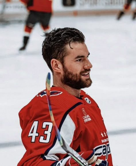 Tom Wilson Capitals, Tom Wilson Hockey, Cute Hockey Boys, Character Inspo Male, Tj Oshie, Catherine Cowles, Jeff Skinner, Washington Capitals Hockey, Hockey Field