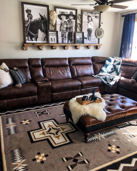 Rachel Joi on Instagram: “Ok Folks (like Townes would say) I present to youuuuuuu.......my living room makeover!! Same concept...but better. Instead of a store…” Western Living Room With Sectional, Cozy Cabin Living Room Ideas, Ranch Glam Decor, Small Western Living Room, Southwestern Living Room Decor, Western Farmhouse Living Room, Cowboy Living Room, Hacienda Style Living Room, Shire House