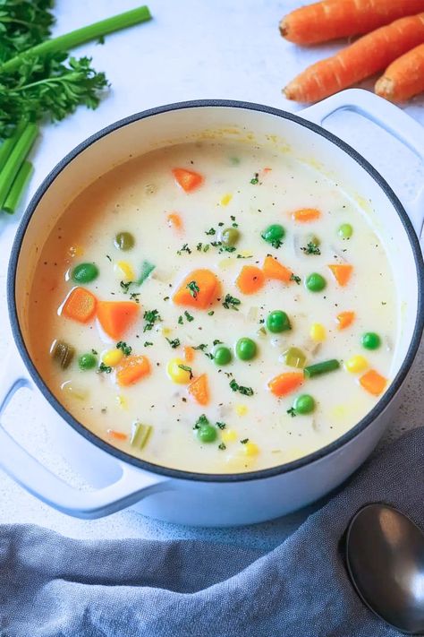 Dolly Parton’s Stampede Soup - Insanely Good Dolly Parton Vegetable Soup, Dolly Parton Stampede Soup, Dolly Parton Stampede Soup Recipe, Dolly Parton Soup, Soups With Cream, Dixie Stampede Creamy Vegetable Soup, Dolly Parton Stampede, Dixie Stampede Soup, Stampede Soup