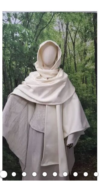 Person Wearing Cloak Reference, Cleric Robes, Winter Wizard, Clothes Texture, Wizard Outfit, Wizard Robe, Wizard Fashion, Wizard Cosplay, Frog Character