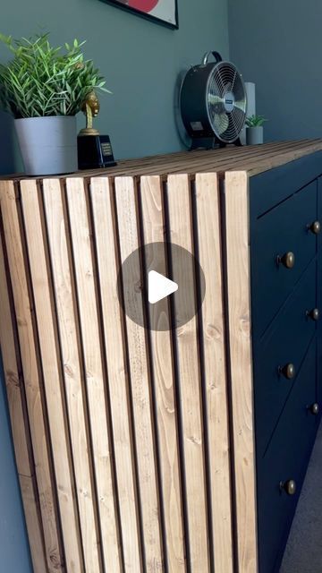 Ikea Chest Of Drawers Makeover, Chest Drawer Decor Ideas, Drawer Decor Ideas, Commode Malm Ikea, Chest Of Drawers Upcycle, Ikea Decor Hacks, Ikea Wall Cabinets, Promaster Conversion, Drawers Makeover