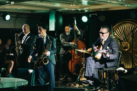 Our pick for the best places in the city to catch some live jazz music Live Music Restaurant, Hong Kong Nightlife, Comedy Bar, New York Bar, Dapper Outfit, Live Jazz, Victoria Harbour, Smart Casual Dress, Cool Jazz