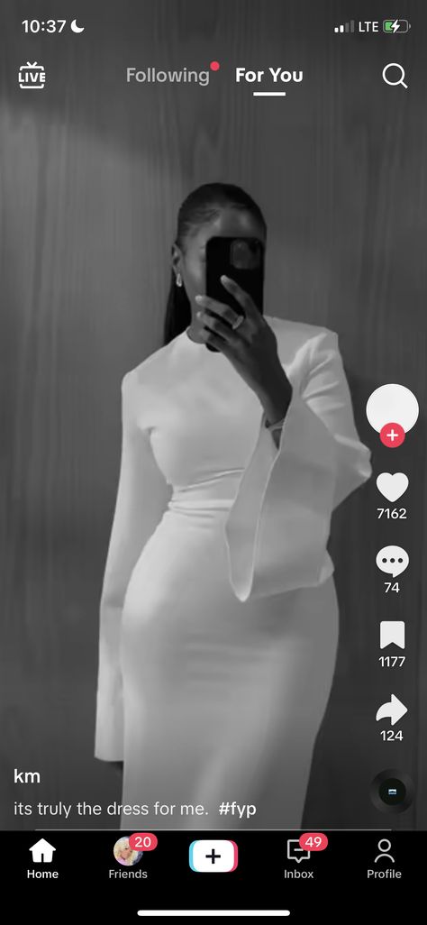 Classy Style Outfits, Random Screenshots, Fashion Traditional, Civil Wedding Dresses, Classy Dresses, African Fashion Traditional, Sophisticated Outfits, Modest Dresses Casual, Cute Dress Outfits