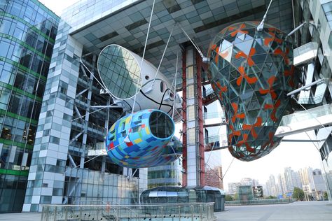 Gao Yang in Shanghai, China, by Will Alsop Suspended Structure Architecture, Hanging Building Architecture, Pods Architecture, Hanging Building, Suspended Architecture, Hanging Architecture, Pod Architecture, Parasite Architecture, Bar Architecture