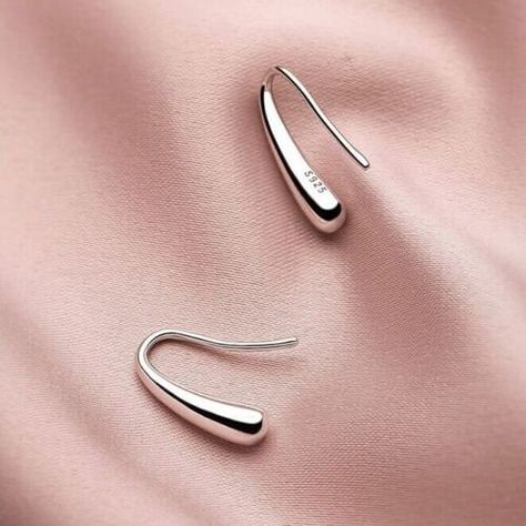 Excited to share the latest addition to my #etsy shop: Sterling Silver Droplet Hoop Earrings | Silver Water Drop Earrings | Teardrop Earrings | Raindrop Earrings | Girls Dangle Drop Hook Earring https://exelientdesign.etsy.com/listing/1530910322 #SterlingSilver #SilverRain #GiftsEarrings #DropletEarrings #DropEarrings #OrganicShape #HoopEarrings #RaindropEarrings #TeardropEarrings #WaterDropEarrings #WaterDropletEarring #DropletHoops #HookGirlEarring #GiftforGirl #GiftforWife #GiftforHer #Gifts Raindrop Earrings, Water Drop Earrings, Droplet Earrings, Hoop Earrings Silver, Silver Water, Earrings Teardrop, Fish Hook Earrings, Affordable Jewelry, Drops Design